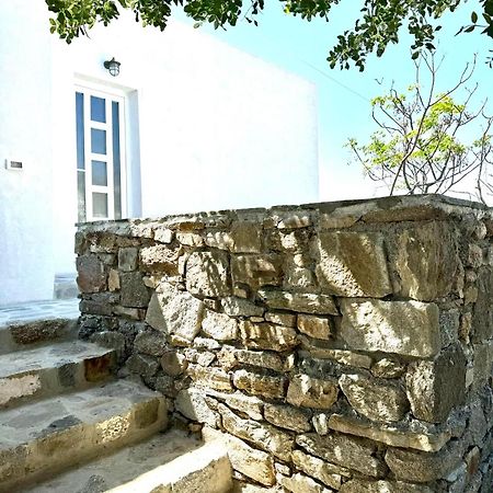 Oxalis Mykonos Apartments Plintri Екстериор снимка